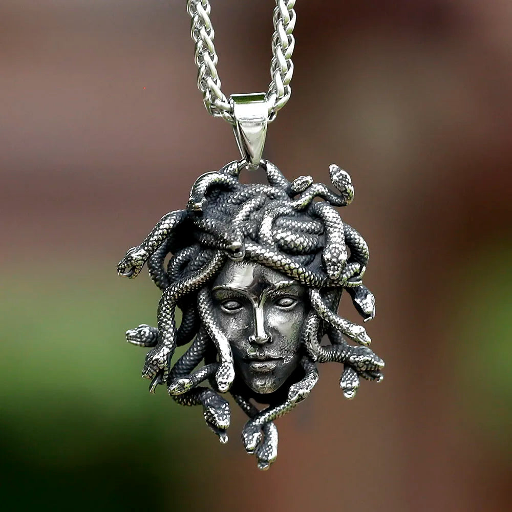 Pendant medusa
