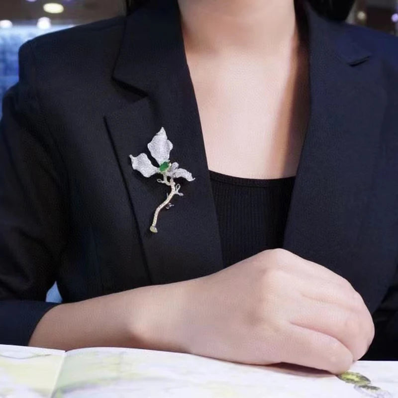 Silver flower brooch