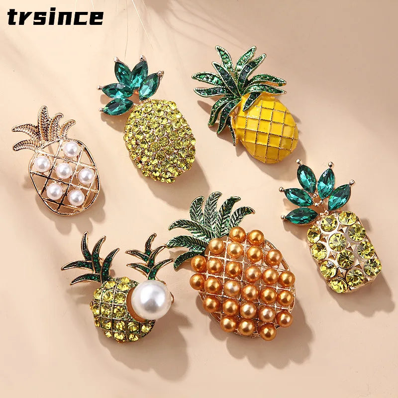 Pineapple brooch