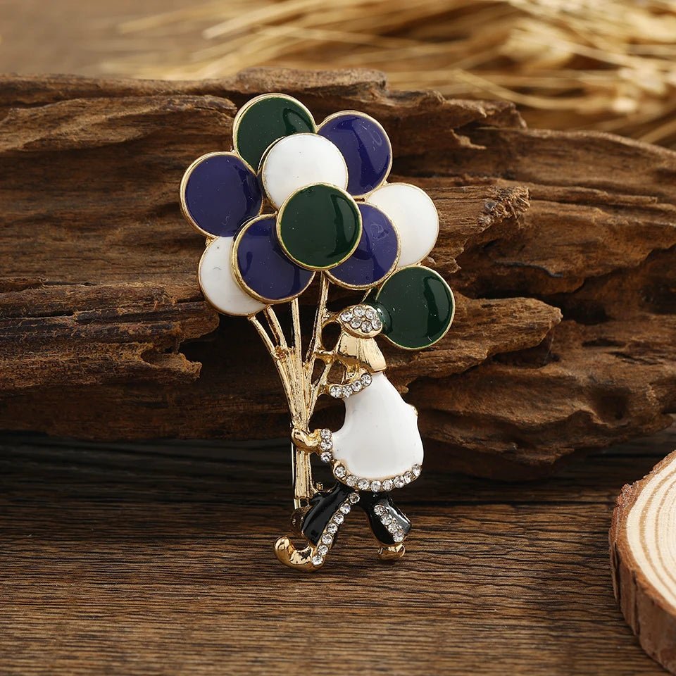 Clown brooch - Jewelry Universe
