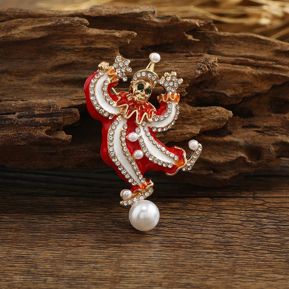 Clown brooch - Jewelry Universe
