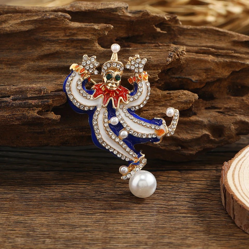 Clown brooch - Jewelry Universe