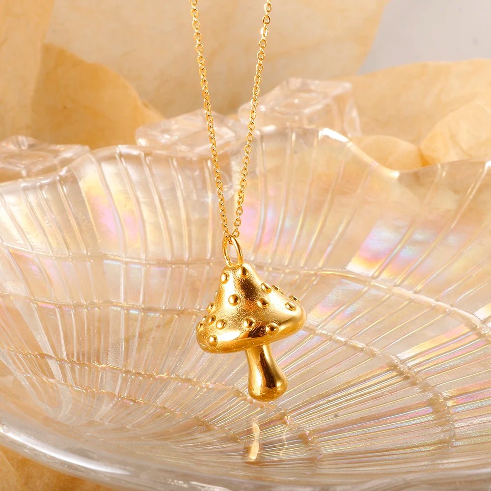 Mushroom pendant - Jewelry Universe - Jewelry making