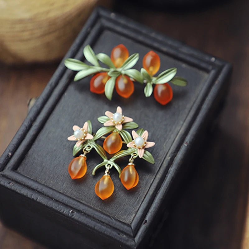 Orange brooch - Jewelry Universe