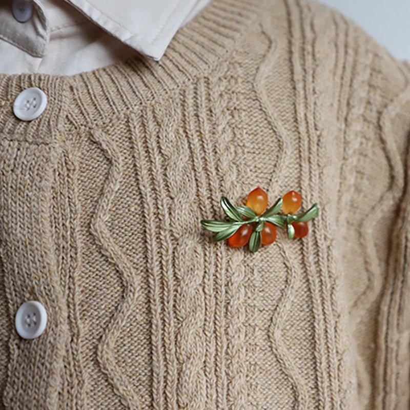 Orange brooch - Jewelry Universe