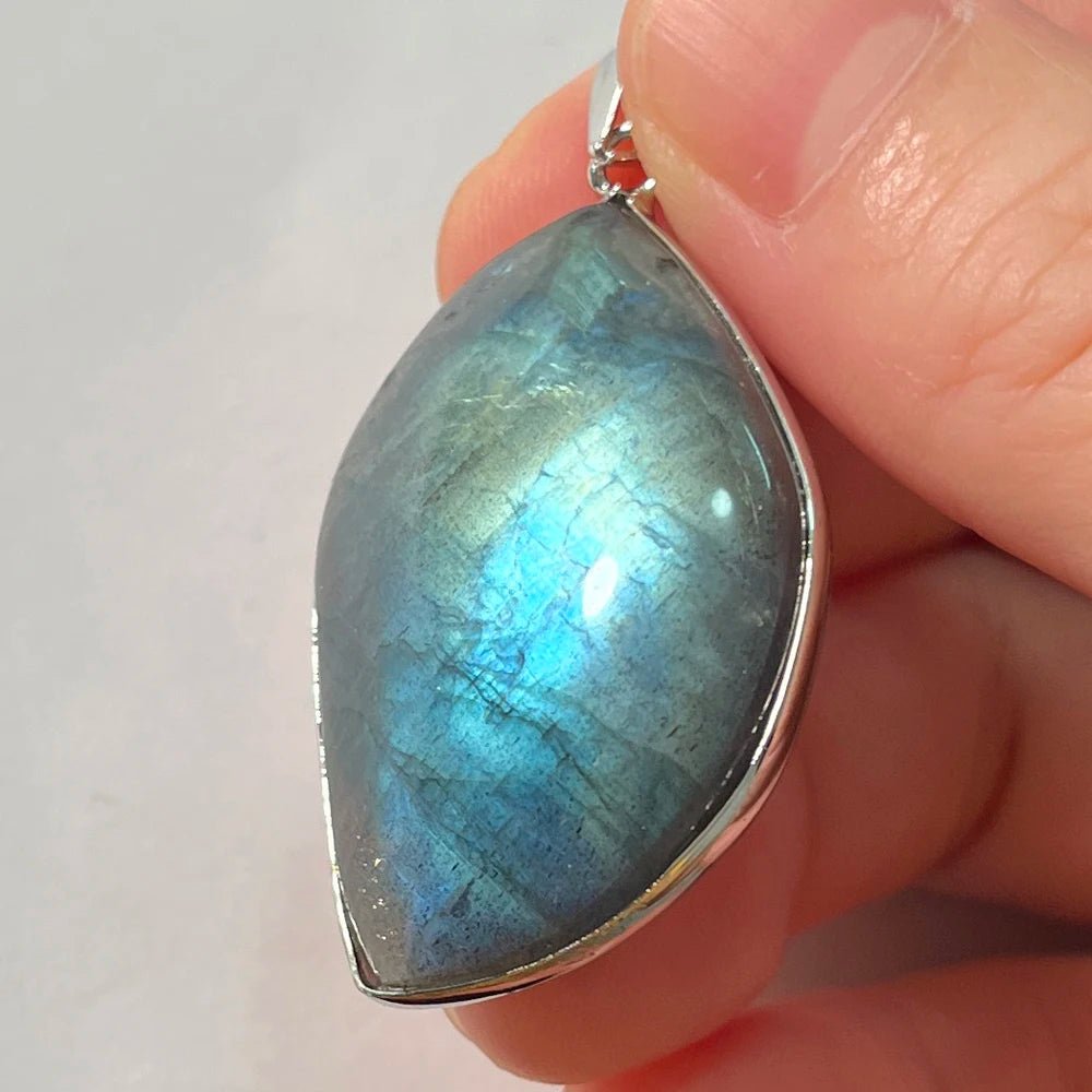 Pendant with gemstones - Jewelry Universe - Jewelry making