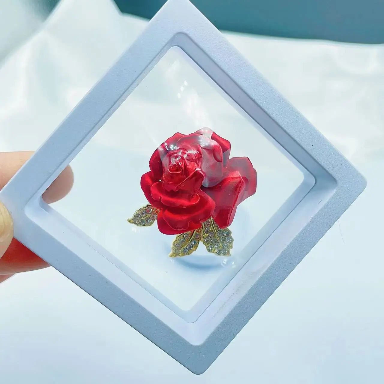 Red flower brooch - Jewelry Universe - Jewelry making