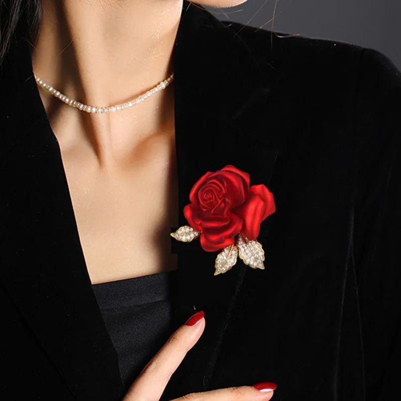 Red rose brooch - Jewelry Universe