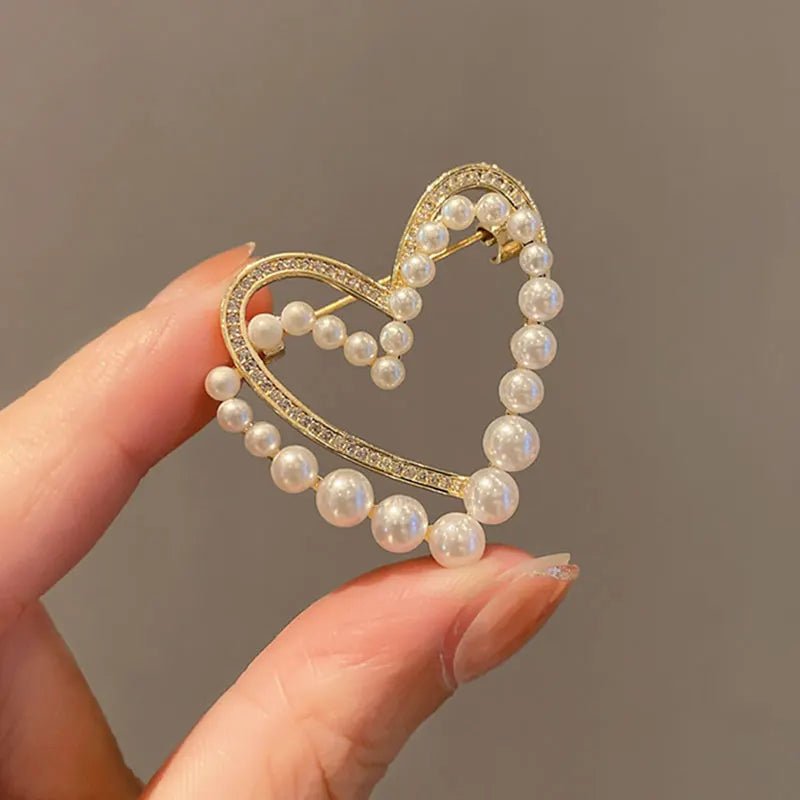 Snake brooch - Jewelry Universe