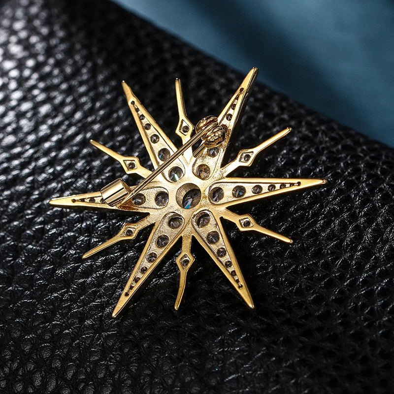 Star brooch - Jewelry Universe