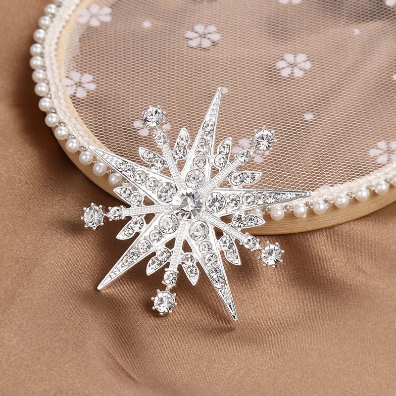 Starburst brooch - Jewelry Universe