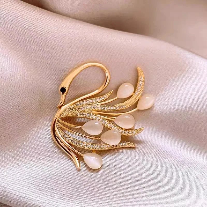 Swan brooch - Jewelry Universe - Jewelry making