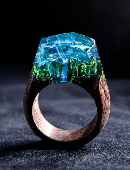 Art of Epoxy Jewelry