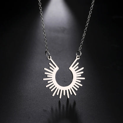 Sun pendant necklace