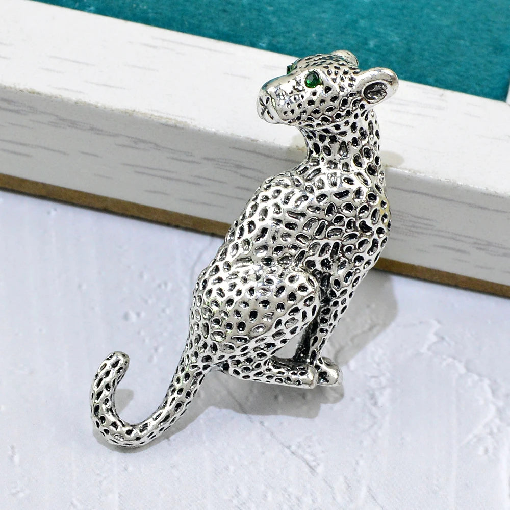 Leopard brooch