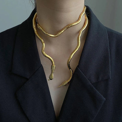 Serpent necklace