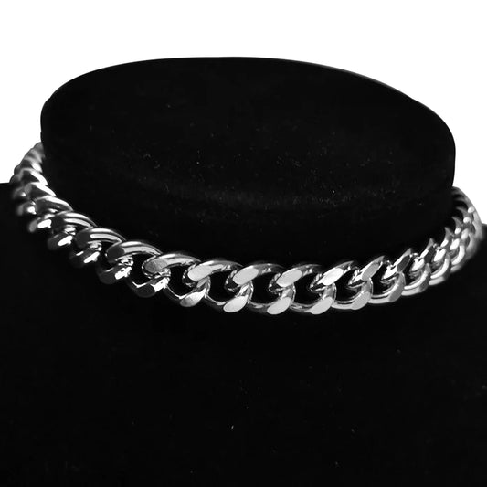 Silver chunky necklace