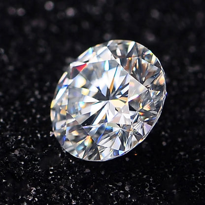 2 carat moissanite