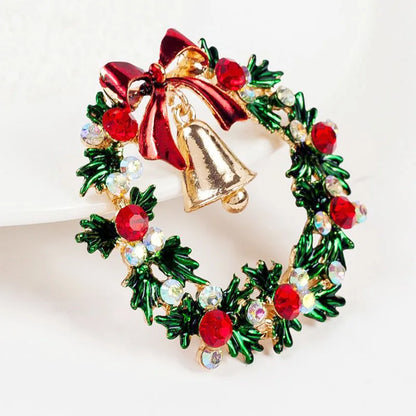 Christmas wreath brooch