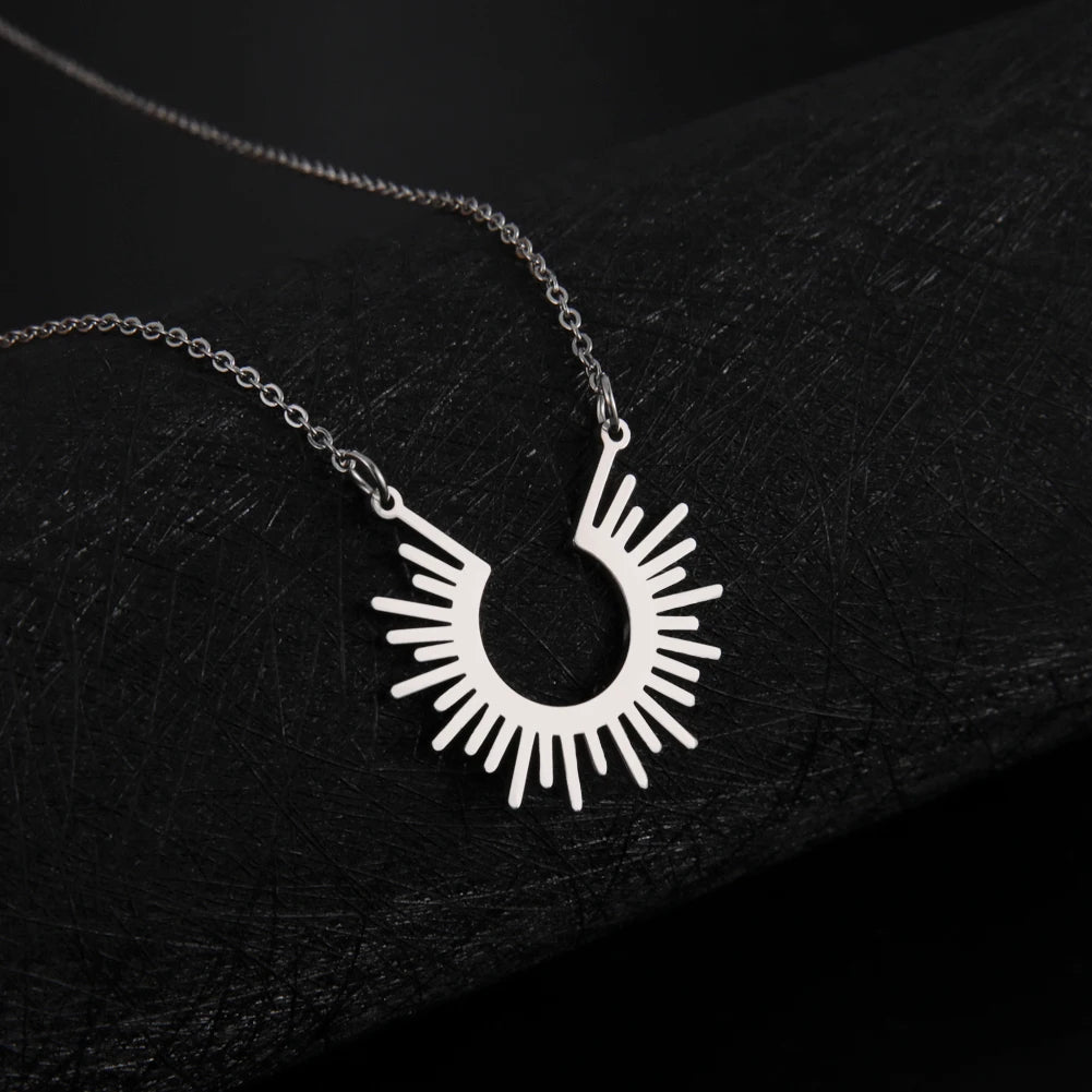 Sun pendant necklace