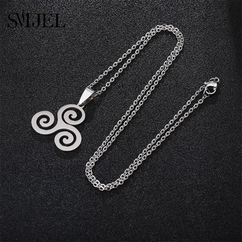 Triskelion necklace