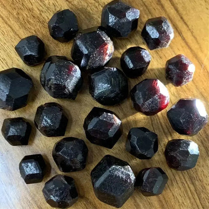 Garnet stone jewelry