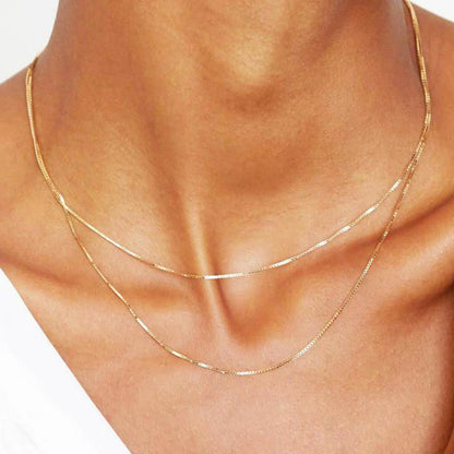 Thin gold chain necklace