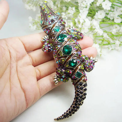 Alligator brooch