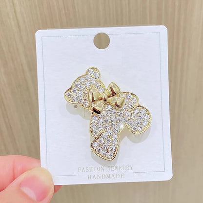 Teddy bear brooch