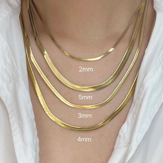 Serpentine necklace