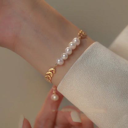 Gold pearl bracelet