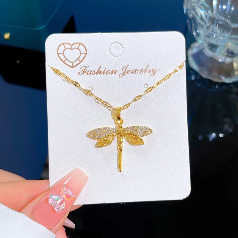 Dragonfly necklace gold