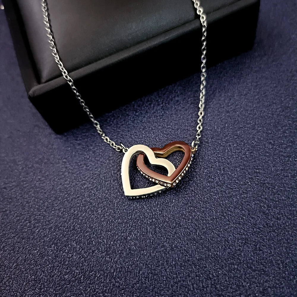 Sisters necklace