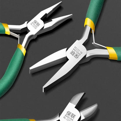 Mini jewelry pliers