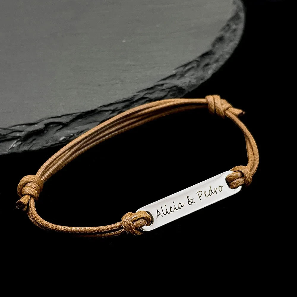 Female leather bracelet