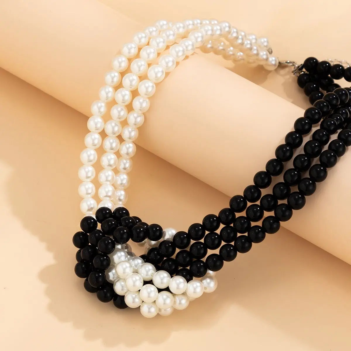 Black and white necklace