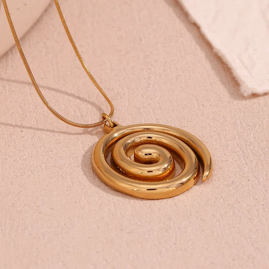 Spiral necklace