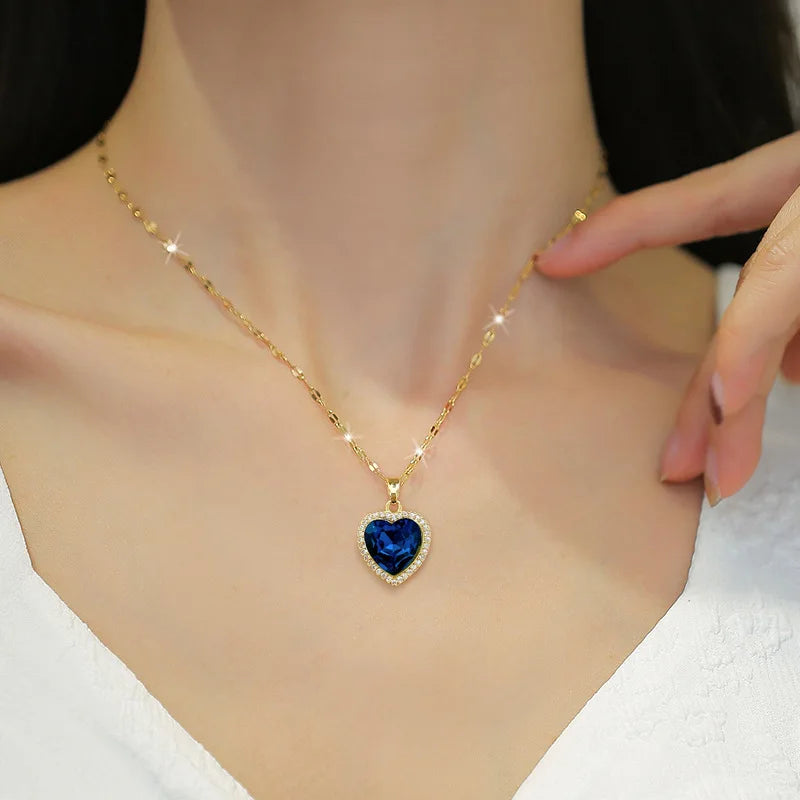 Heart necklace blue