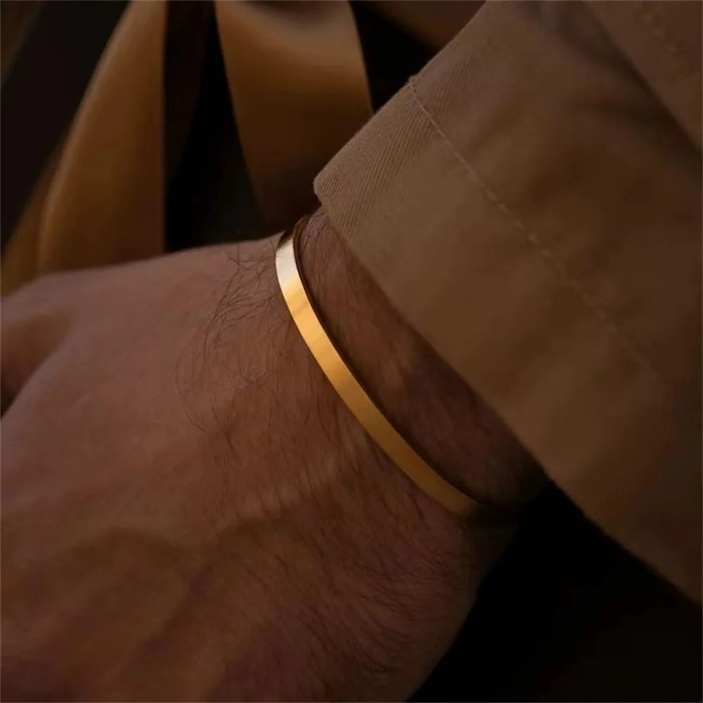 Gold men bracelet