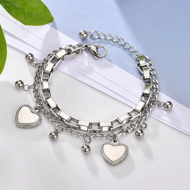 Heart bracelet gold