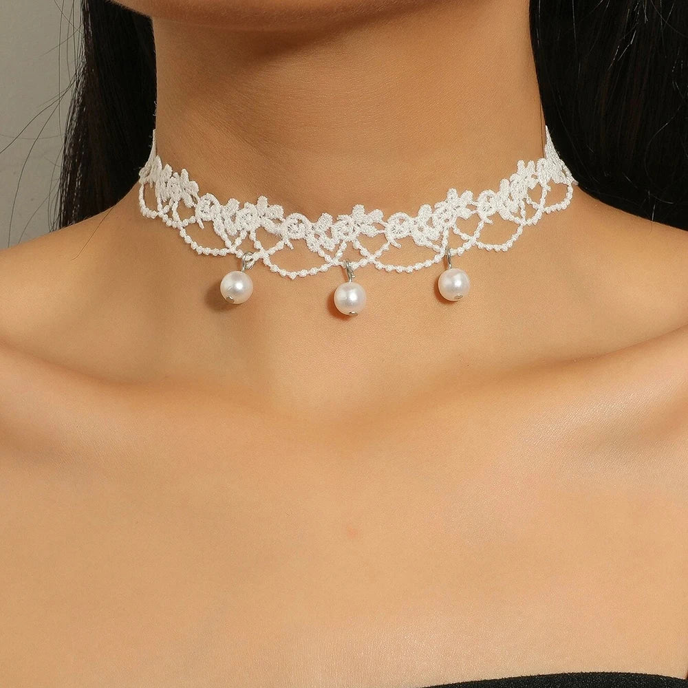 Bridal choker necklace