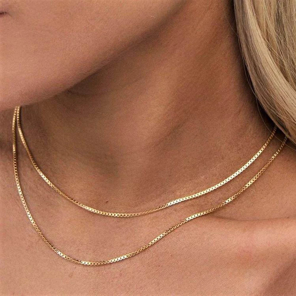 Thin gold chain necklace