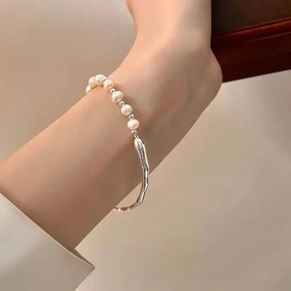 Silver and pearl bracelet