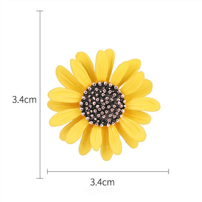 Daisy brooch