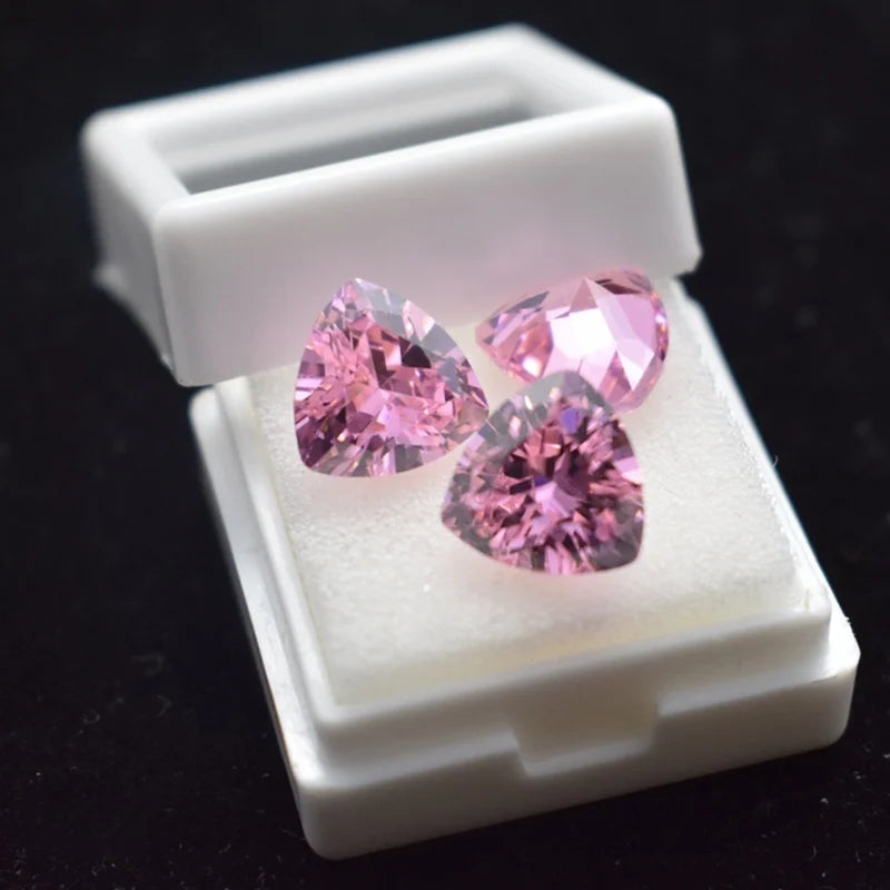 Moissanite pink