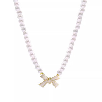 Bow pearl necklace