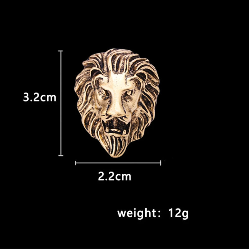 Lion brooch