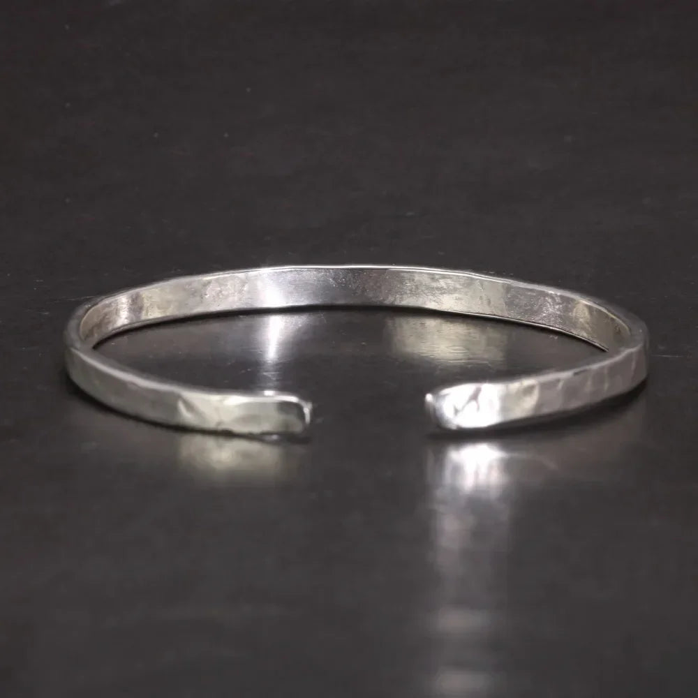 Bracelet silver cuff