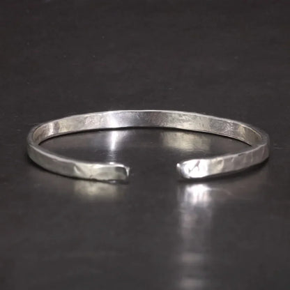 Bracelet silver cuff