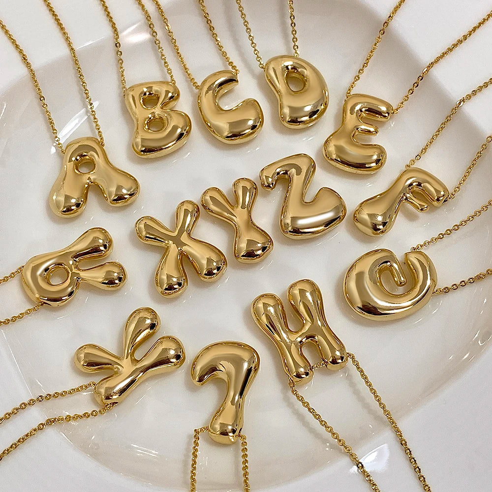 Bubble letter necklace gold